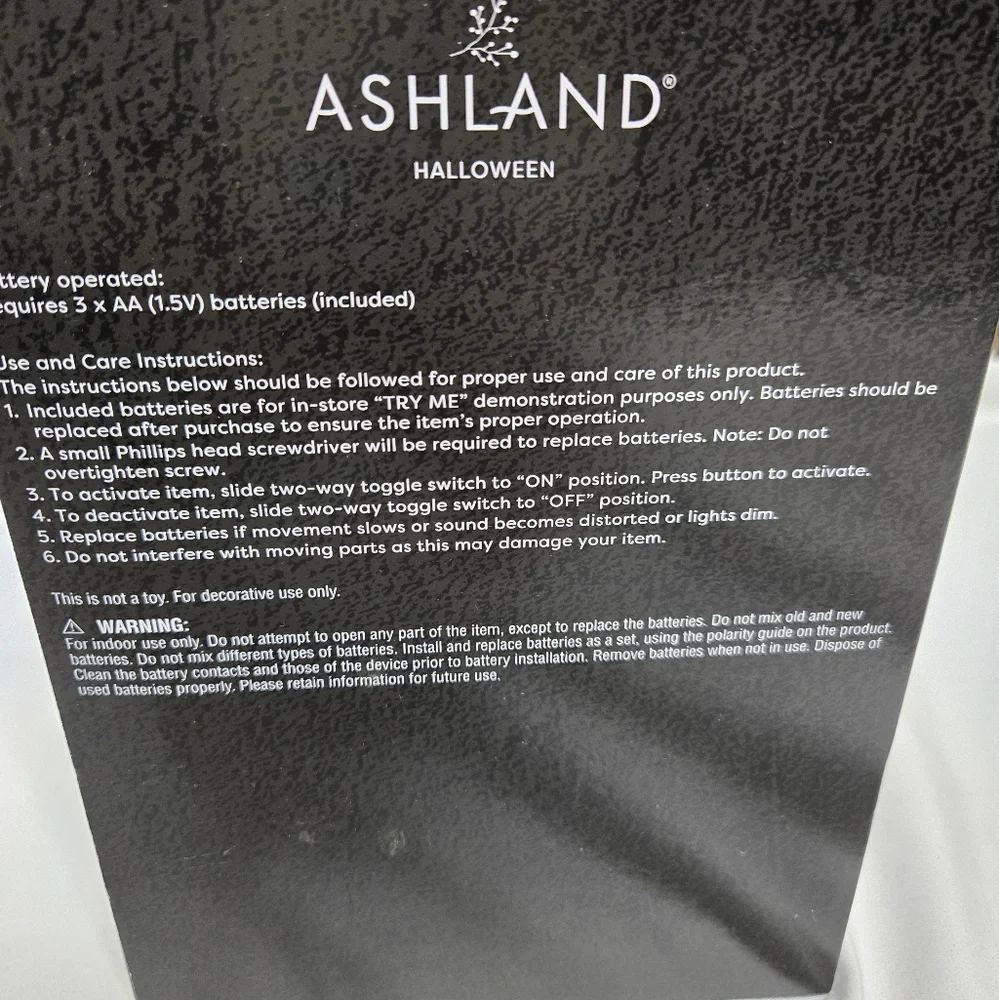 NEW Ashland animated creepy mummy light up‎ baby doll tantrum mode with voice